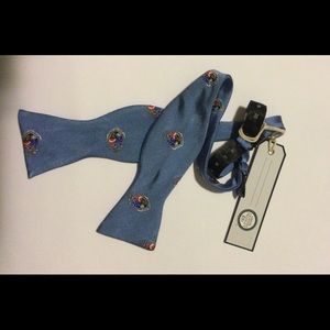 NWT DELTA TAU DELTA FRATERNITY GREEK  NECKWEAR BOW TIE